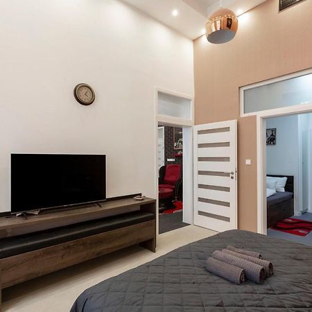 Exclusive Marilyn Apartment In The Heart Of Βουδαπέστη Εξωτερικό φωτογραφία