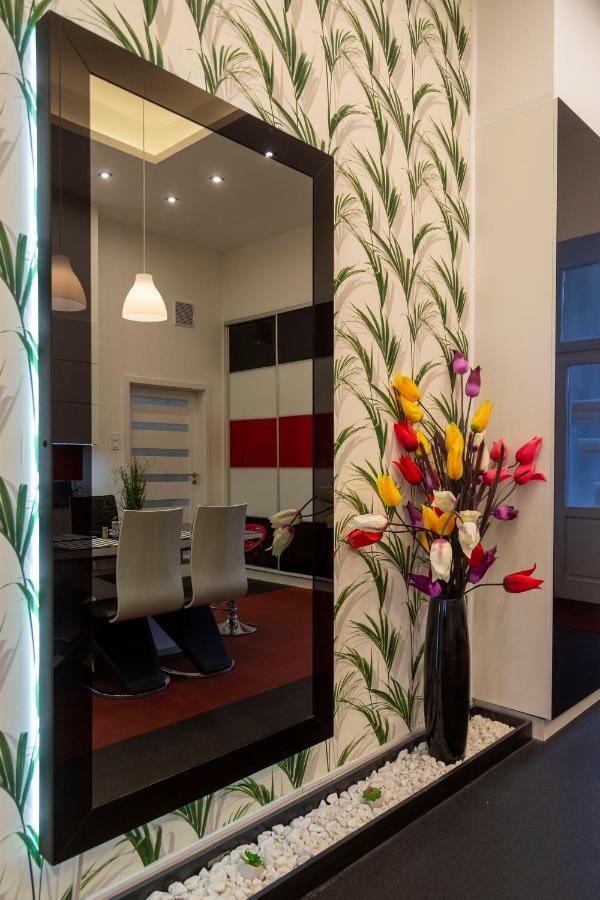Exclusive Marilyn Apartment In The Heart Of Βουδαπέστη Εξωτερικό φωτογραφία