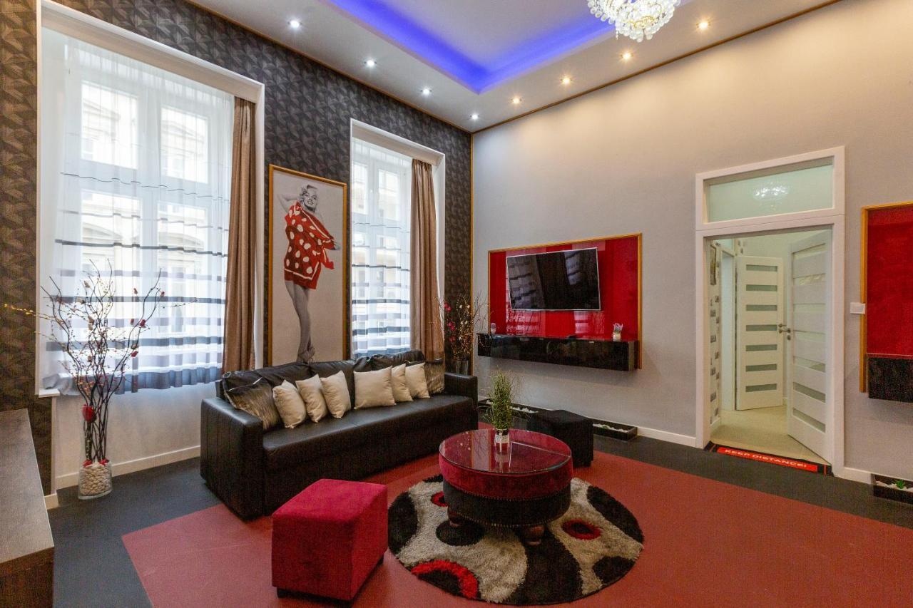 Exclusive Marilyn Apartment In The Heart Of Βουδαπέστη Εξωτερικό φωτογραφία